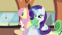 Fluttershy window-gazes while Rarity sews S6E1