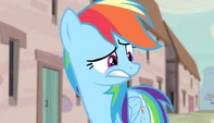 Rainbow Dash thoroughly weirded out S5E1