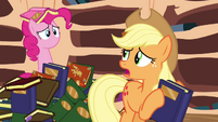 Applejack "I can't find anything that describes" S3E5