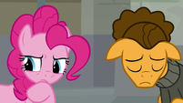 Pinkie Pie thinking of another idea S9E14