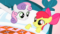 Apple Bloom is not scared by this.