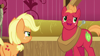 Young Big McIntosh dismissive of Applejack S6E23