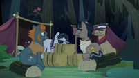 Dr. Caballeron and henchponies eating S4E04