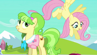 Ms. Peachbottom and Fluttershy S03E12