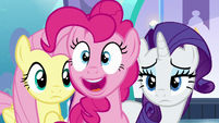 Pinkie Pie "a unicorn AND a Pegasus!" S6E1