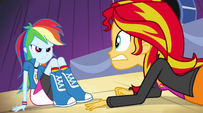 Rainbow Dash glares at Sunset Shimmer EG2