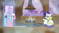 Rarity 'I'm just waiting for Applejack' S6E10