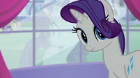 Rarity looks behind S5E14