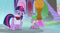 Twilight puts library book in her saddlebag S9E5.png (1,010 KB)