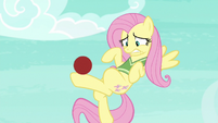 Fluttershy balancing a ball on her hoof S6E18