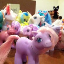 apple bloom toy