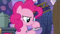 Pinkie mixes batter with a dour expression S6E21