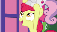 Apple Bloom -supposed to be amazin' inside!- S8E12