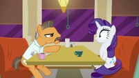 Lede points at Rarity "I'm gonna interview you and your friends" S6E9