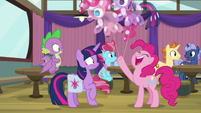 Pinkie holding Twilight and Pinkie balloons S9E16