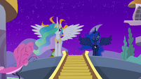 Princess Celestia addresses the crowd S4E02