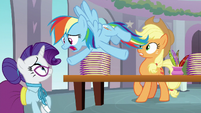 Rainbow Dash panics about being a teacher S8E1