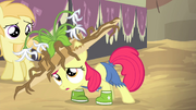 S04E13 Apple Bloom w stroju