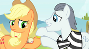 Silver Shill giving Applejack his bit S4E20