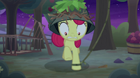 Apple Bloom's hoof caught in a snare S9E10
