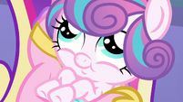 Flurry Heart smiling innocently S6E1