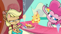 Pinkie gets ice cream on Applejack's cake PLS1E5b