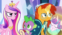 Spike surrounded by resentful ponies S6E16