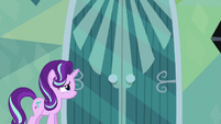 Starlight Glimmer waiting for an answer S6E1