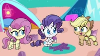Applejack "strike the rocks together" PLS1E11a.png (848 KB)