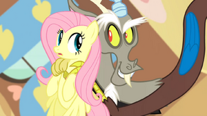 Discórdia usando sua lábia na Fluttershy T03E10