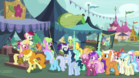 Flower trio selling flowers to ponies S7E19.png (1.08 MB)