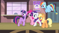 Twilight 'Coming, Cadance!' S4E11