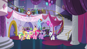 Main cast inside the Canterlot Carousel S5E14