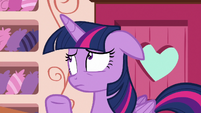 Twilight tries to think of the right word S6E22