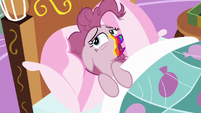 Pinkie Pie resigns to staying in bed S6E15