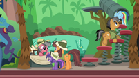 Rainbow and Quibble enter a Daring Do ballpit S6E13