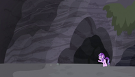 Starlight stands outside the cave S5E1