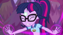 Twilight Sparkle using more of her magic EG4