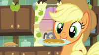 Applejack catches flapjack on a plate S7E13