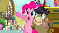 Pinkie Pie Can Show You Around S02E18