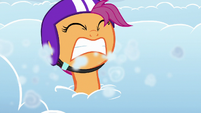 Scootaloo's head pops through the clouds S7E7