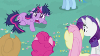 Twilight Sparkle "The day is almost over" S2E03