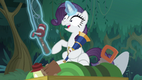 Fake Rarity claims a fishing rod as hers S8E13