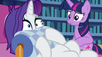 Rarity peeks out from under pillow S9E19