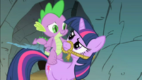 Spike trying to use Twilight as his horse S1E19