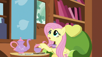 Fluttershy apologizing to Discord S7E12