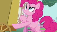 Pinkie PiePushingCartS2E18