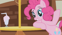 Pinkie Pie talks to herself S1E05