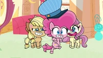 Pinkie wearing a train conductor's hat PLS1E7a.png (890 KB)