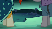 Sunburst and Maud discover pool of tar S7E24